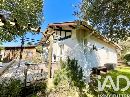 Maison de plain-pied à vendre 252 000 € 4 pièces 2 chambres 85 m² 542 m² de terrain Vielle-Saint-Girons 40560