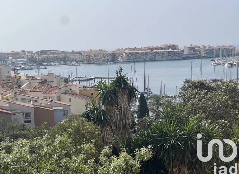 Appartement à vendre 70 000 € 2 pièces 1<br/>chambre 21 m²<br/>superficie 3/4<br/>étage Le Cap d'Agde Le Cap d'Agde 34300
