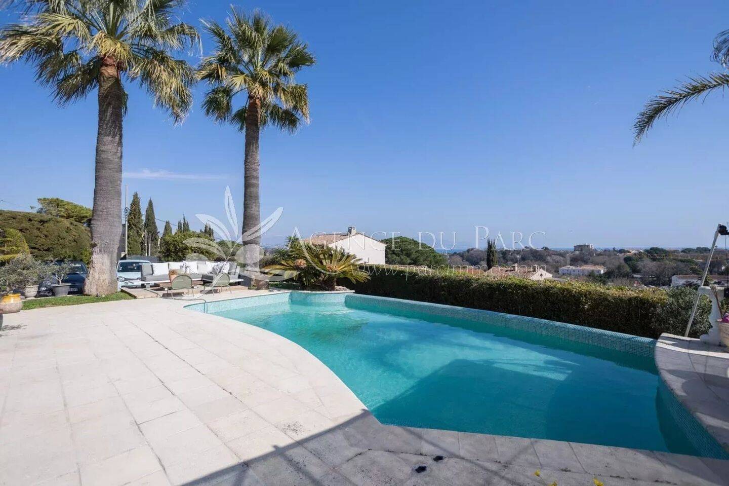 Maison à vendre, 250m², ANTIBES
