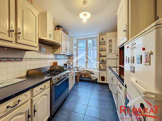 Maison à vendre 190 000 € 5 pièces 4 chambres 155 m² Allassac 19240