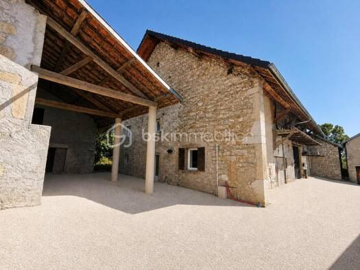 Ferme à vendre 225 000 € 4 pièces 4 chambres 102 m² Arvière-en-Valromey 01260