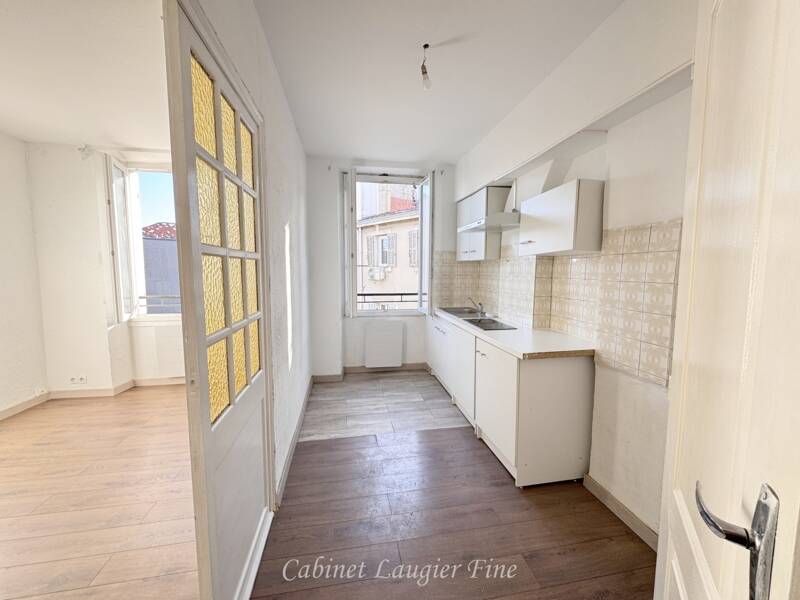 Maison à louer, 26m², MARSEILLE 2E