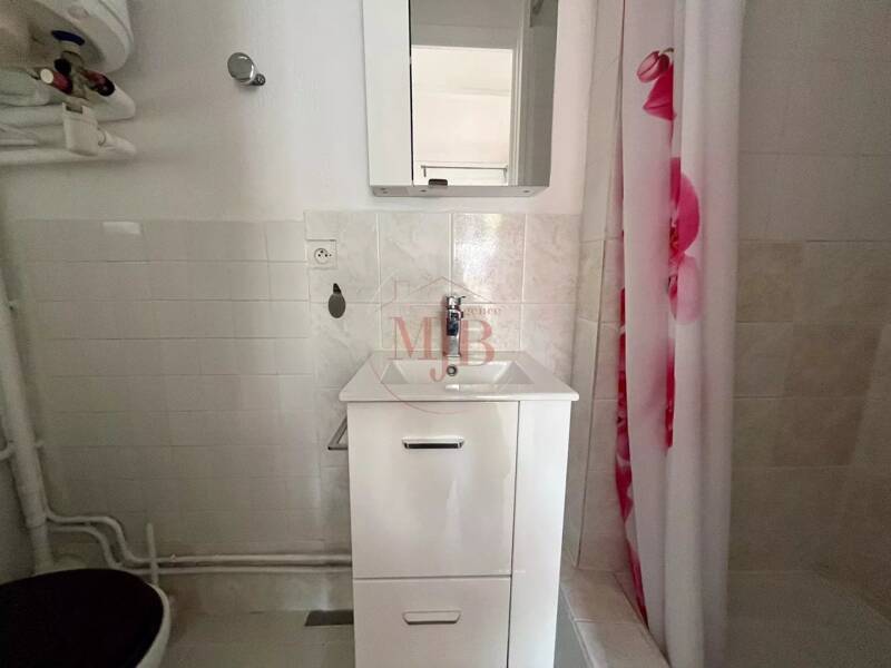 Maison à louer, 14m², AIX EN PROVENCE