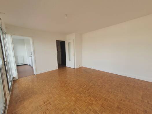 Appartement à louer 960 € 1 pièce 29,08 m² 5ème étage Pont de Flandre Paris 19ème arrondissement 75019