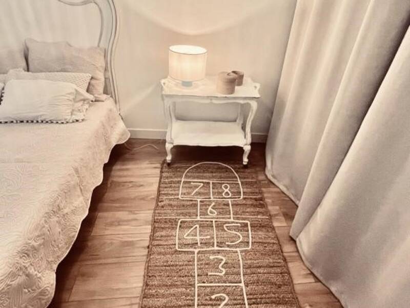 Maison à louer, 22m², PARIS 18E