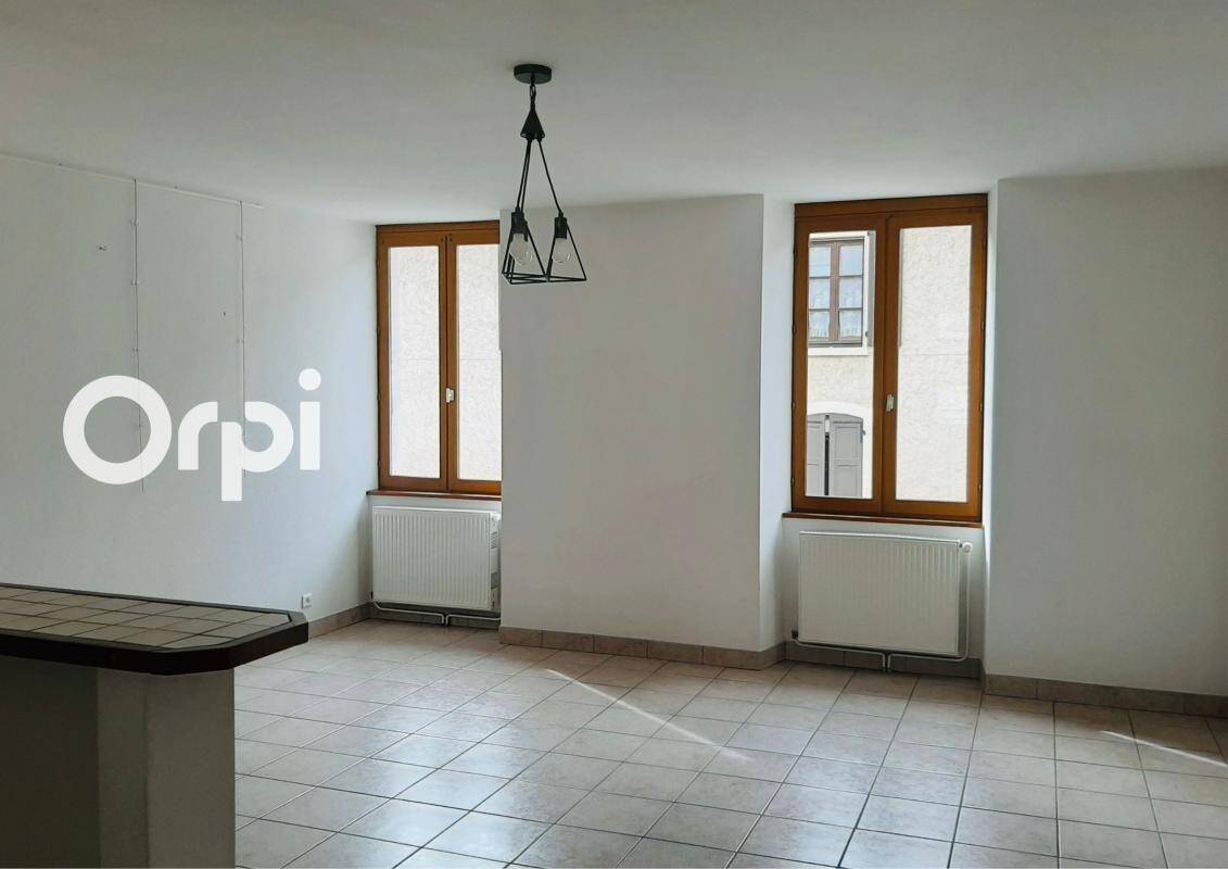 Maison à louer, 65m², SAINT GEOIRE EN VALDAINE