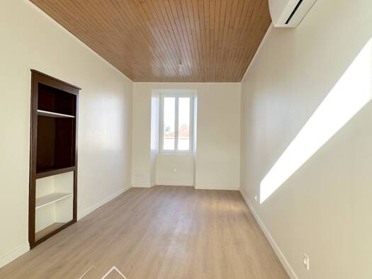 Duplex à louer 950 € 3 pièces 2 chambres 66 m² Les Abrets en Dauphiné 38490