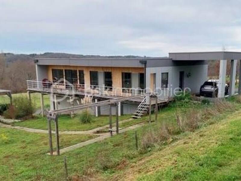 Maison à vendre, 135m², VILLEFRANCHE DU PERIGORD