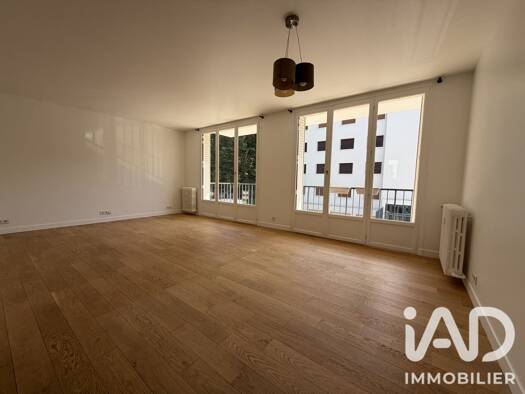 Appartement à vendre 598 000 € 4 pièces 3 chambres 91 m² Étage 1/3 Clagny-Glatigny Versailles 78000