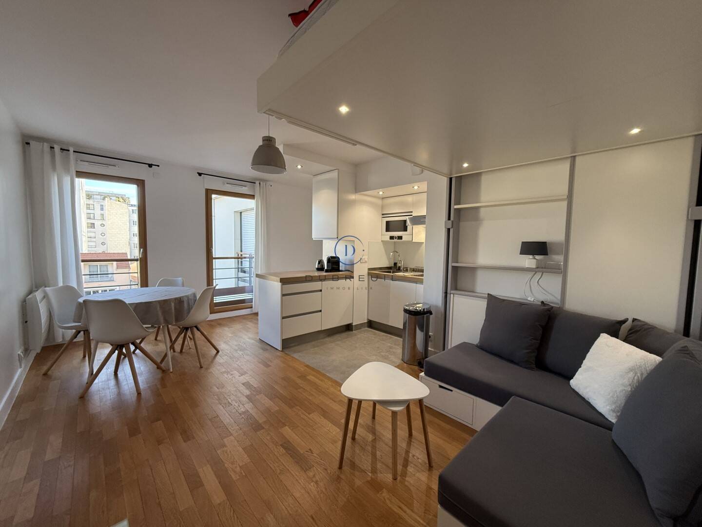 Maison à louer, 28m², COURBEVOIE