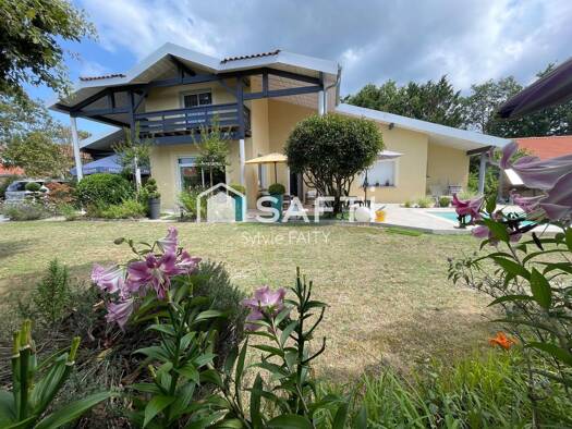 Maison à vendre 770 000 € 6 pièces 4 chambres 185 m² 2 118 m² de terrain Est Biscarrosse 40600