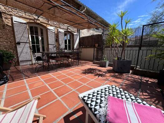Maison à vendre 336 000 € 4 pièces 3 chambres 95 m² Peyrolles-en-Provence 13860