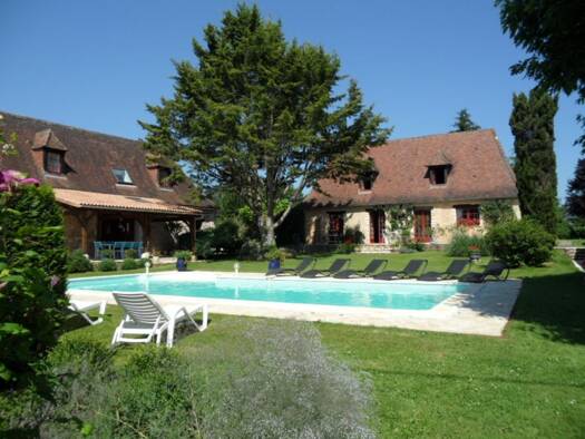 Maison à vendre 749 000 € 15 pièces 10 chambres 470 m² La Douze 24330