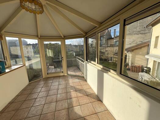 Duplex à vendre 259 000 € 6 pièces 4 chambres 220 m² RDC/2 Centre-Brou Bourg-en-Bresse 01000