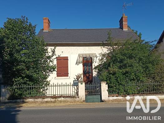 Maison à vendre 39 500 € 3 pièces 2 chambres 47,09 m² 485 m² de terrain Saint-Loup-des-Chaumes 18190