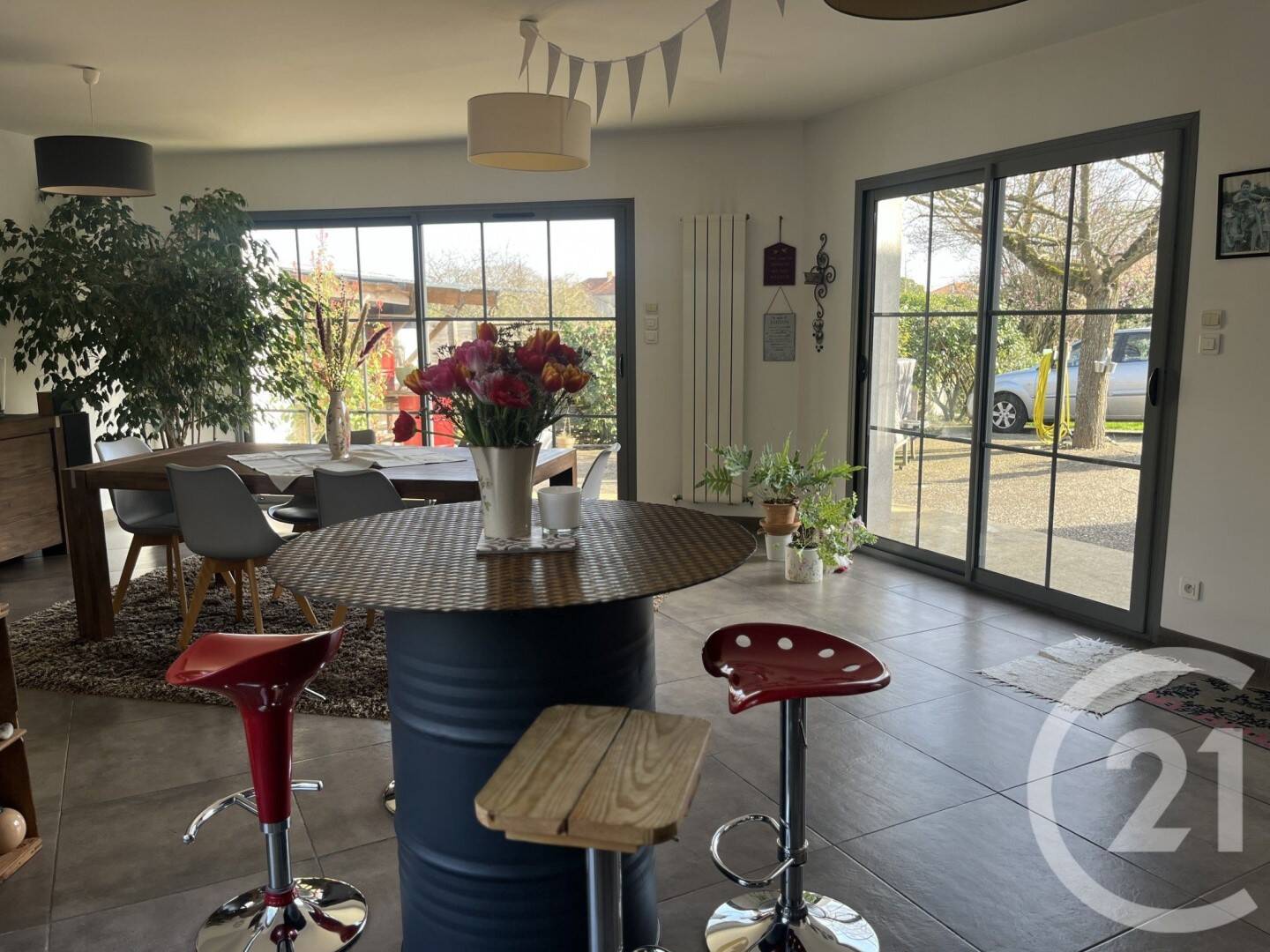 Maison à vendre, 202m², SAINT SAUVEUR D'AUNIS