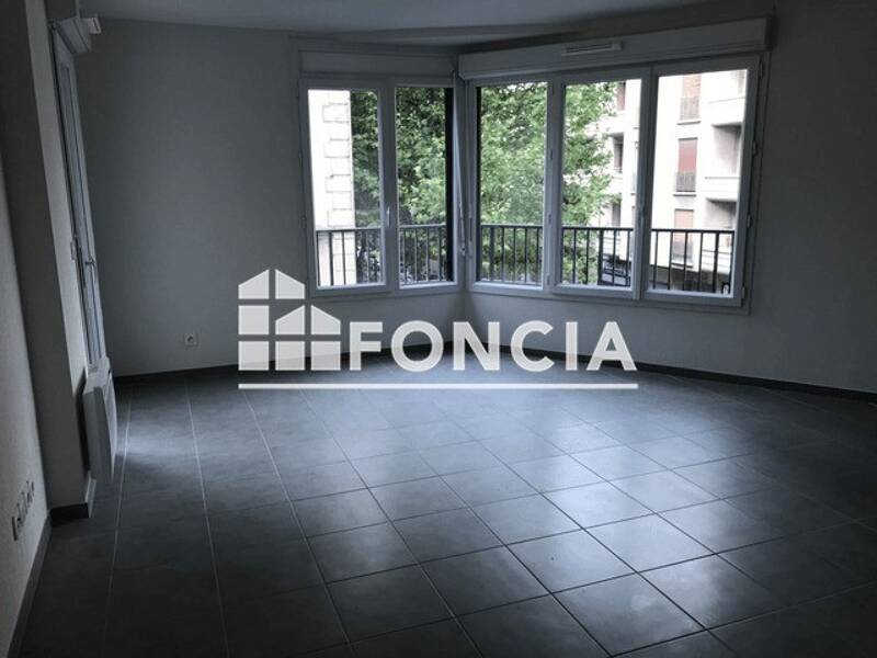 Maison à louer, 66m², MARSEILLE 3E