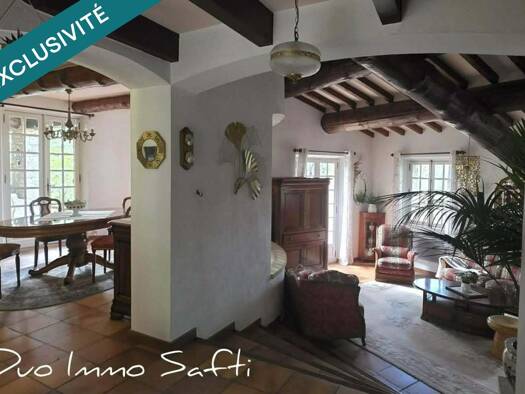 Maison à vendre 445 000 € 5 pièces 3 chambres 149 m² 1 325 m² de terrain Gréoux-les-Bains 04800