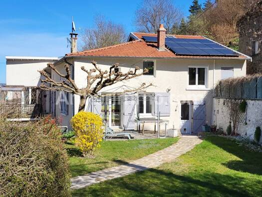 Maison à vendre 275 000 € 4 pièces 1 chambre 151 m² Vocance 07690