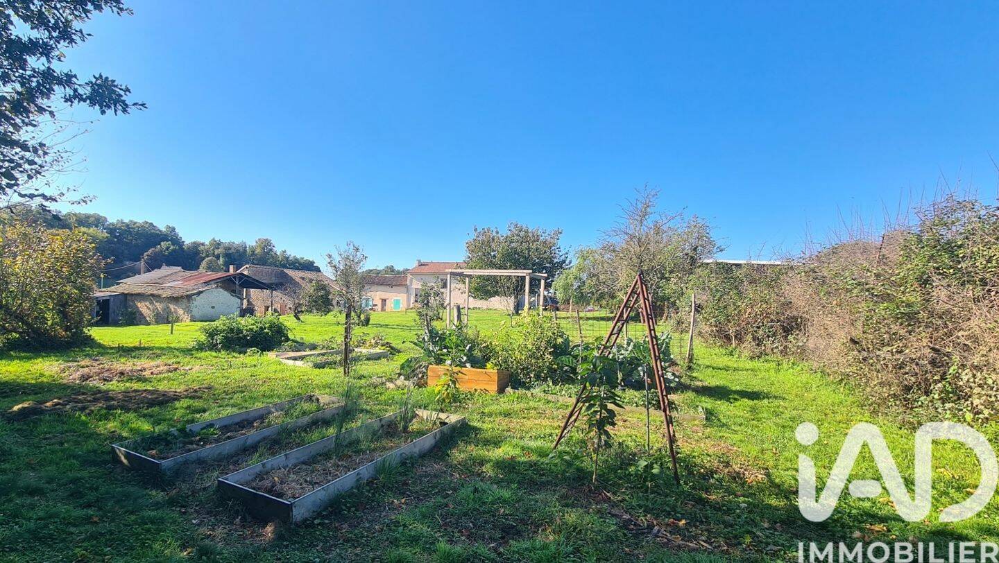 Maison à vendre, 158m², VIVONNE
