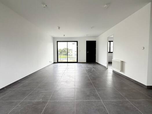 Maison de plain-pied à vendre 222 525 € 3 pièces 2 chambres 73 m² 295 m² de terrain Esquay-sur-Seulles 14400