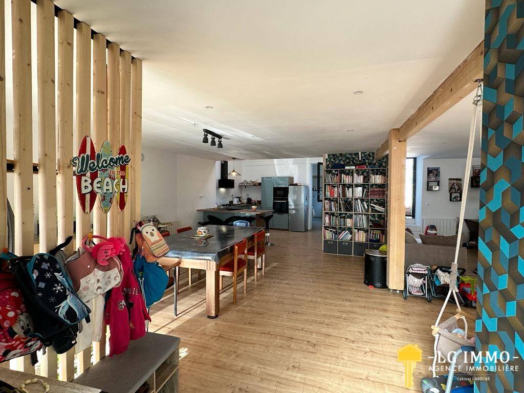 Maison à vendre, 162m², MESCHERS SUR GIRONDE