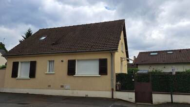 Maison à louer 1 580 € 6 pièces 3 chambres 84 m² 255 m² de terrain Saint Lazare-Veneurs Compiegne 60200