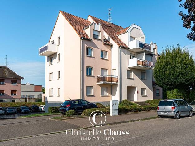 Appartement à vendre 139 000 € 3 pièces 2 chambres 70 m² Étage 3/3 Ouest Erstein 67150
