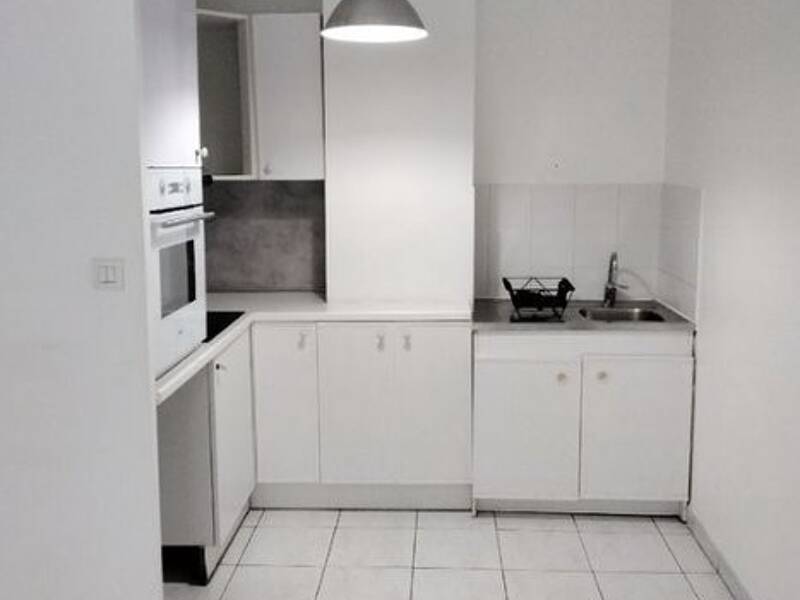 Maison à louer, 40m², MARSEILLE 4E