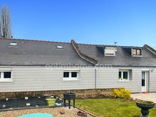 Maison de plain-pied à vendre 142 000 € 5 pièces 3 chambres 121 m² 515 m² de terrain La Ville-aux-Bois-lès-Dizy 02340