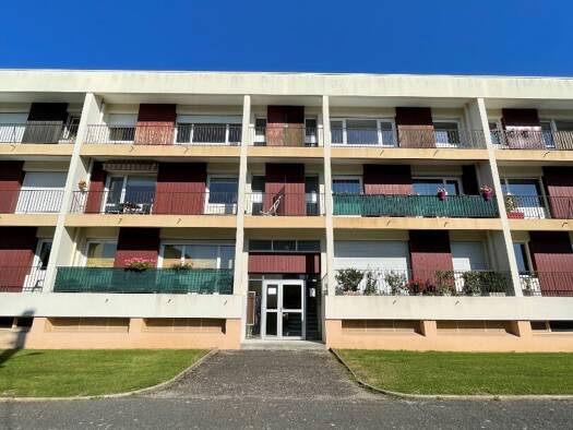 Appartement à louer 564 € 2 pièces 1 chambre 37 m² 2ème étage Venoix Caen 14000