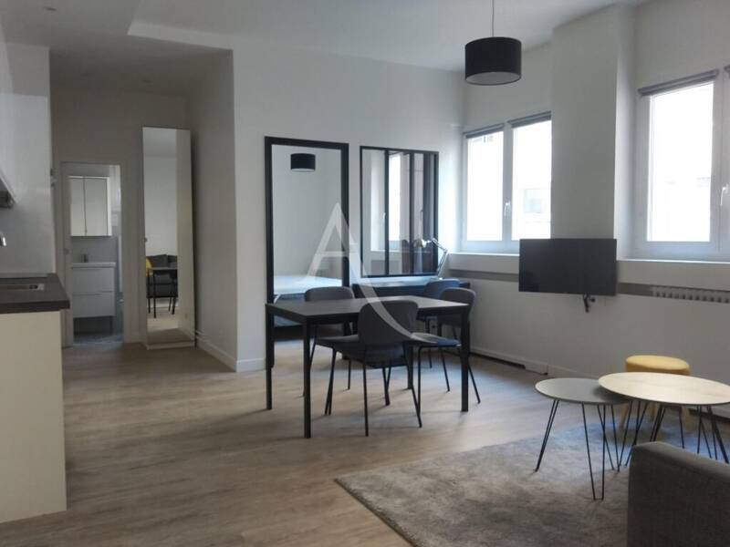 Maison à louer, 35m², PARIS 16E