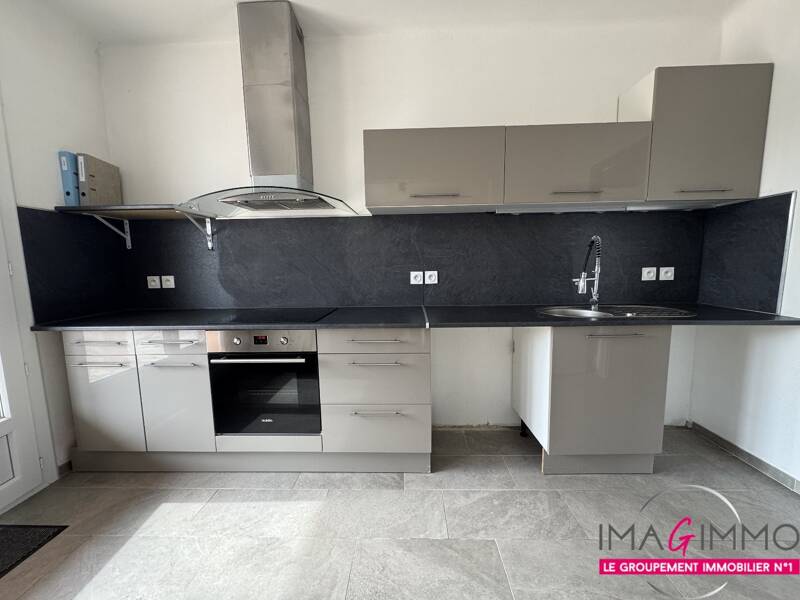 Maison à louer, 121m², SAINT JEAN DE VEDAS