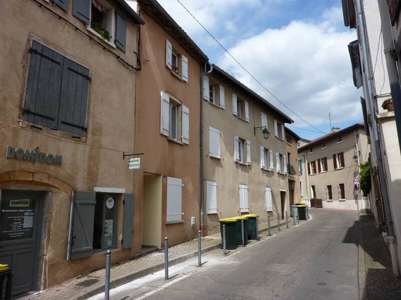 Maison à louer, 22m², SAINT GENIS LAVAL