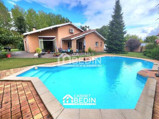 Maison de plain-pied à vendre 391 200 € 5 pièces 4 chambres 160 m² 1 872 m² de terrain Arbanats 33640