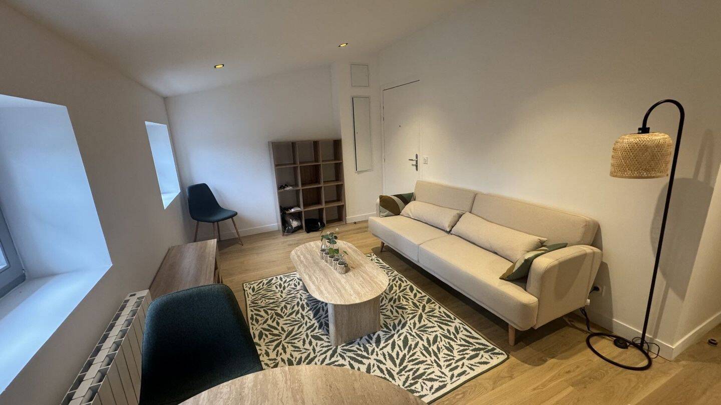 Maison à louer, 33m², TASSIN LA DEMI LUNE