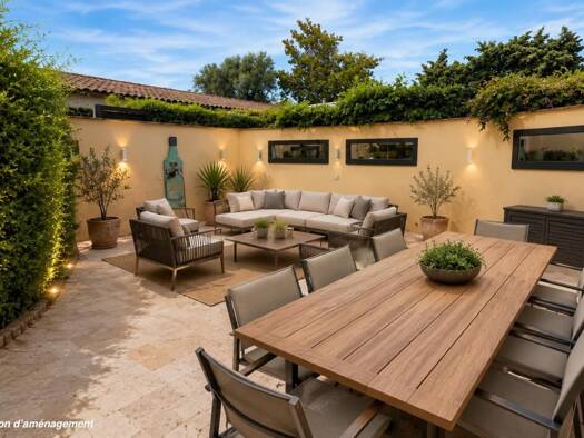 Maison à vendre 1 990 000 € 4 pièces 3 chambres 115 m² Zone Est Diffuse Saint-Tropez 83990
