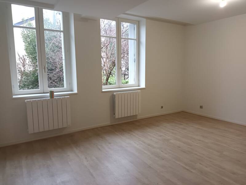 Maison à louer, 30m², SAINTE FOY LES LYON