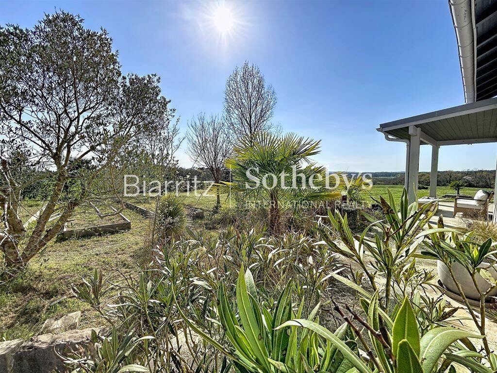 Maison à vendre, 333m², PEYREHORADE