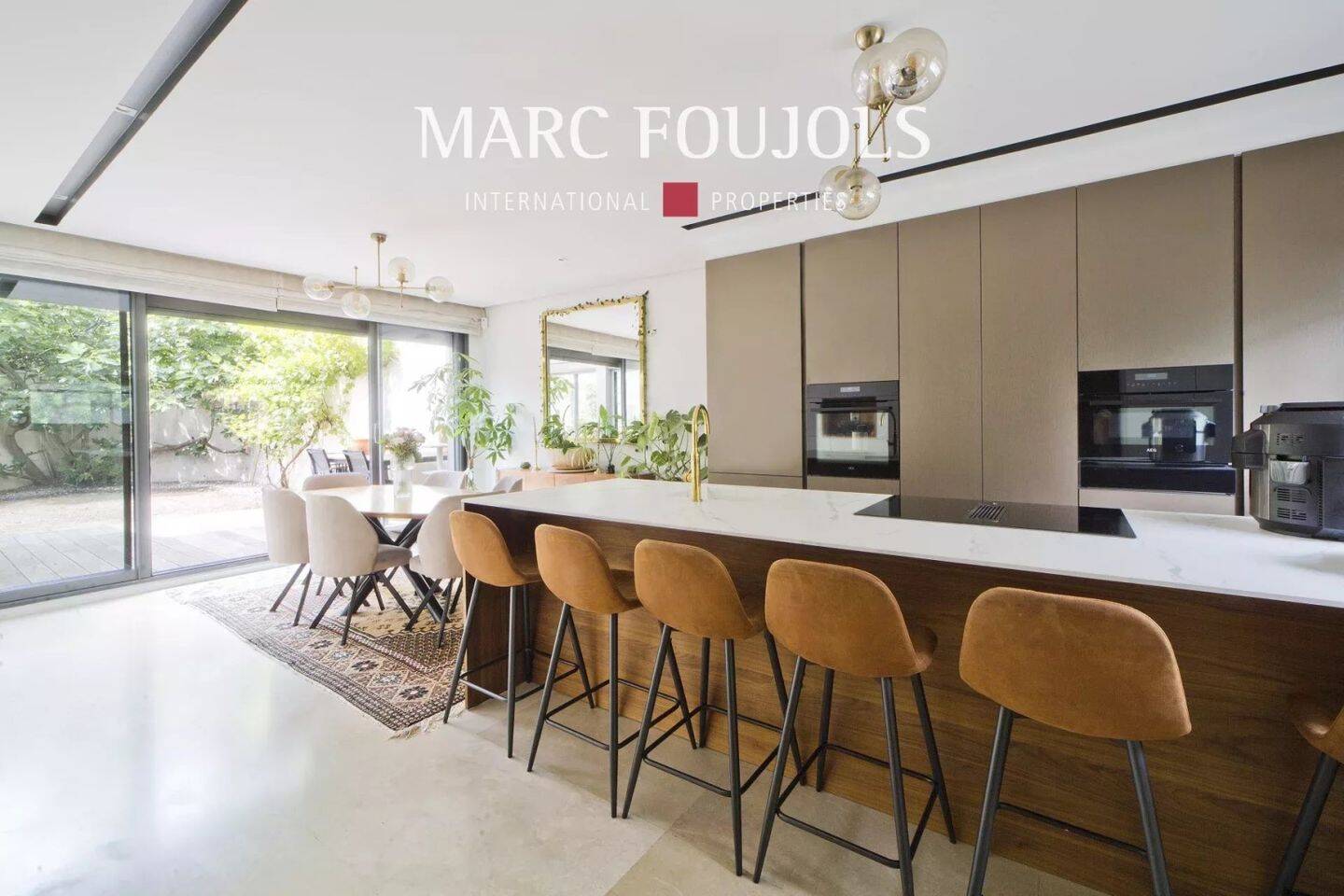Maison à vendre, 195m², COURBEVOIE