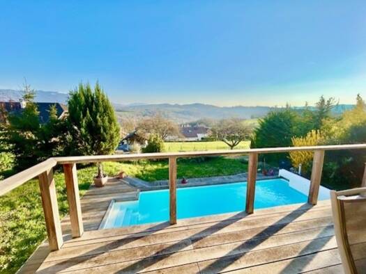 Maison à vendre 1 095 000 € 6 pièces 4 chambres 196 m² 1 000 m² de terrain Lovagny 74330