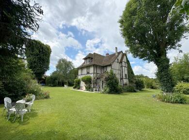 Maison à vendre 750 000 € 8 pièces 6 chambres 295 m² 3 800 m² de terrain Rouen 76000