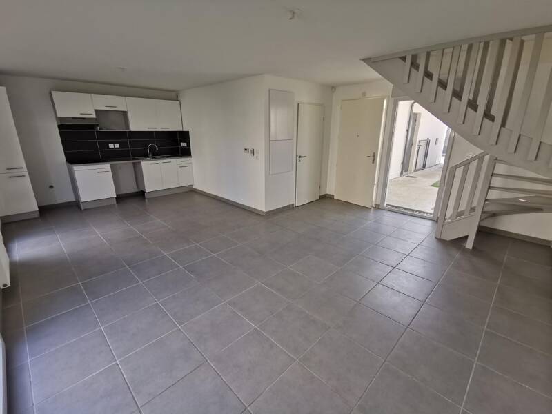 Maison à louer, 84m², SAINT SAUVEUR