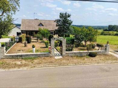 Maison à vendre 139 000 € 5 pièces 3 chambres 111 m² 2 570 m² de terrain Morvilliers 10500