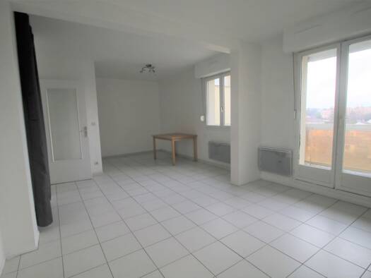 Appartement à vendre 70 000 € 1 pièce 33 m² Étage 5/4 Metz 57070
