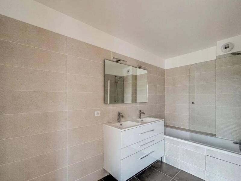 Maison à louer, 75m², PARIS 19E