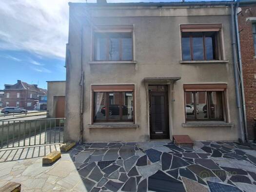 Maison à vendre 76 000 € 6 pièces 3 chambres 160 m² 20 m² de terrain Le Lambrecon Jeumont 59460