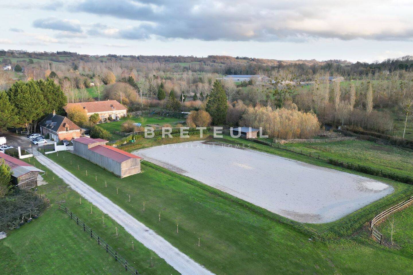 Maison à vendre, 560m², SAINT JULIEN SUR CALONNE