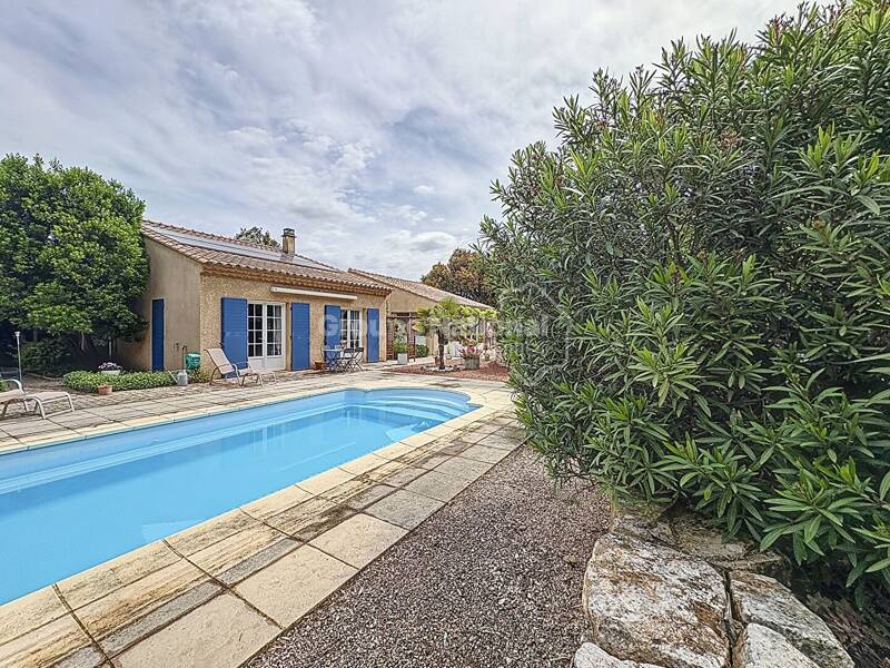 Maison à vendre, 315m², SAINT RESTITUT