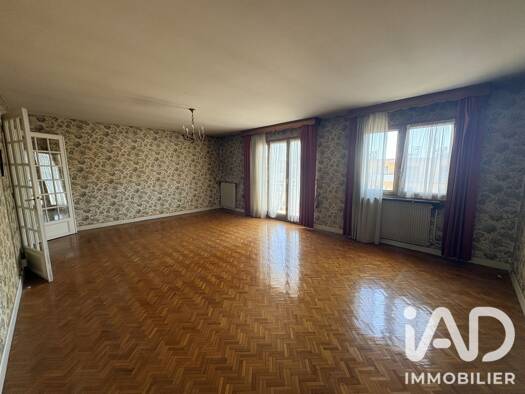 Appartement à vendre 170 400 € 4 pièces 3 chambres 106 m² Étage 4/4 Bayard Gap 05000